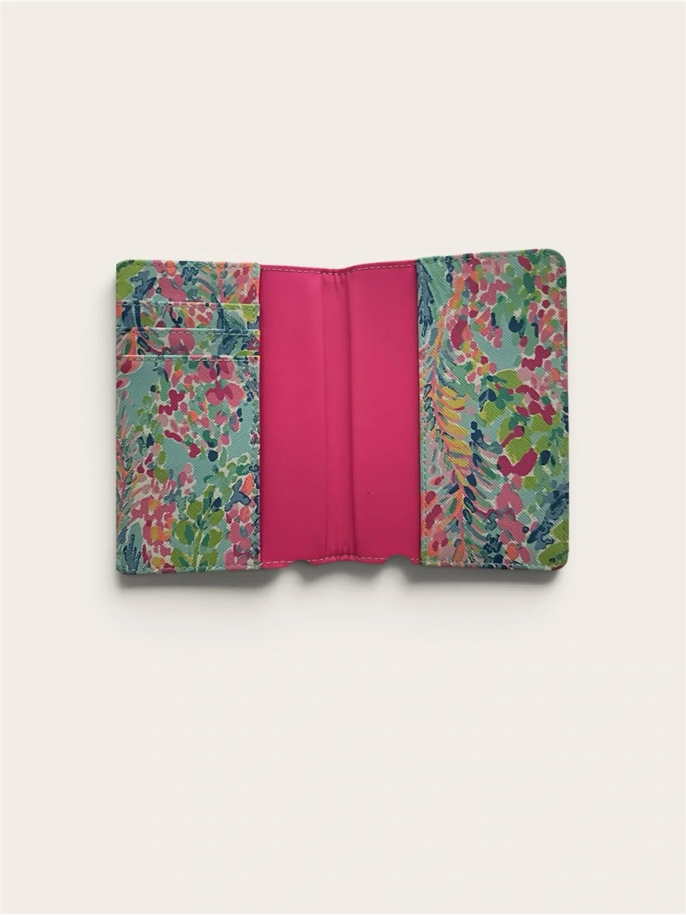 Lilly Pulitzer  'Shell We Go?' Passport Cover with Gold Palm